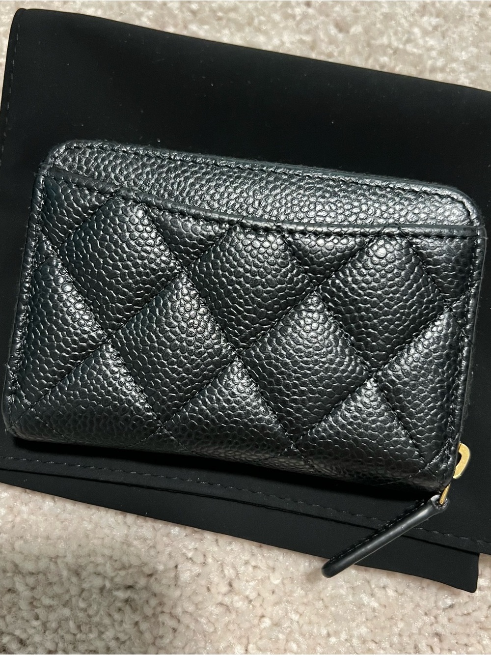 Chanel classic zipper coin purse - Picture 3 of 6